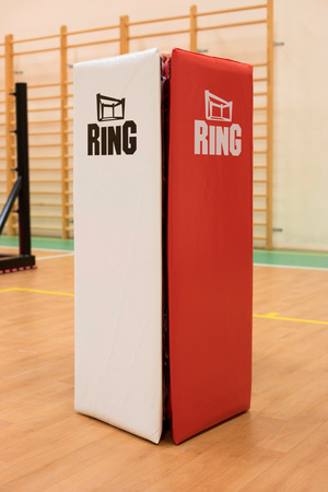 Profesjonalny narożnik do ringu bokserskiego