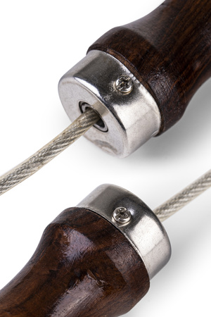 Skakanka drewniana z łożyskiem żyłka