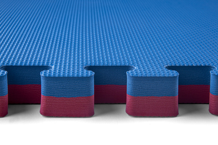 Mata puzzle Eco-Line 100 x 100 x 4 cm niebiesko czerwona