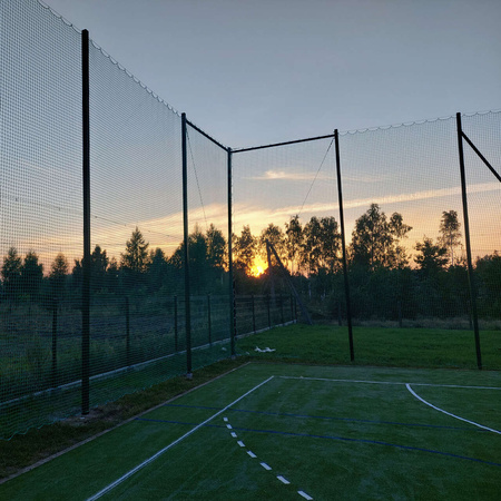 Piłkochwyt 6m stalowy cynkowany lakierowany