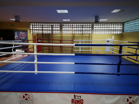 Mata do ringu matowa wytrzymała RING