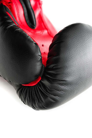 Zestaw bokserski dla dzieci: worek 80 x 30 cm 10 kg czerwony + mocowanie + rękawice Fire