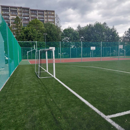 Piłkochwyt 4m stalowy cynkowany