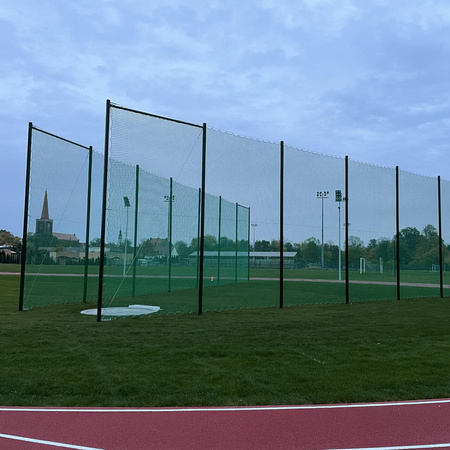 Piłkochwyt 6m stalowy cynkowany lakierowany