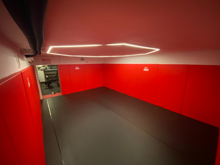 Materac ochronny - Osłony zabezpieczające na ścianę osłona ścienna 200 x 100 x 5 cm