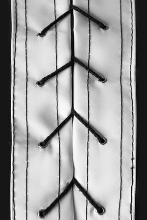 Worek bokserski Kolos 180 x 45 cm pusty biały